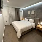 Aparthotel Argiri & 3*