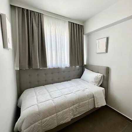 Argiri & 公寓式酒店 3*