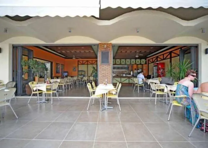 Argiri & شقة فندقية