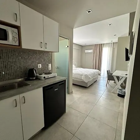 Argiri & Lejlighedshotel